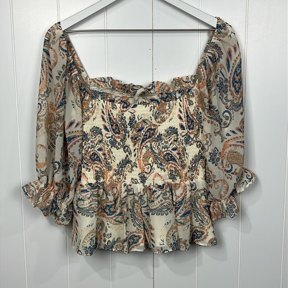 Flying Tomato Womens Top M Cream Blue Gold Smocked Bodice Off-Shoulder Smocked - Picture 9 of 12